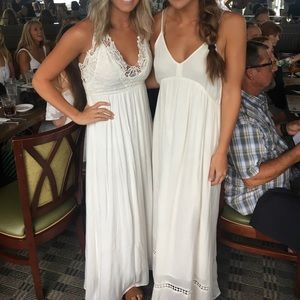 White maxi (ON THE LEFT OF PHOTO)